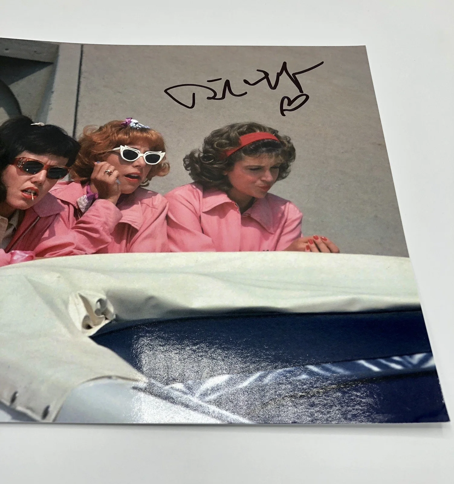 Dinah Manoff — Dinah Manoff Signed Grease 8x10 Photo Marty Pink Ladies Autograph with COA, изображение 2