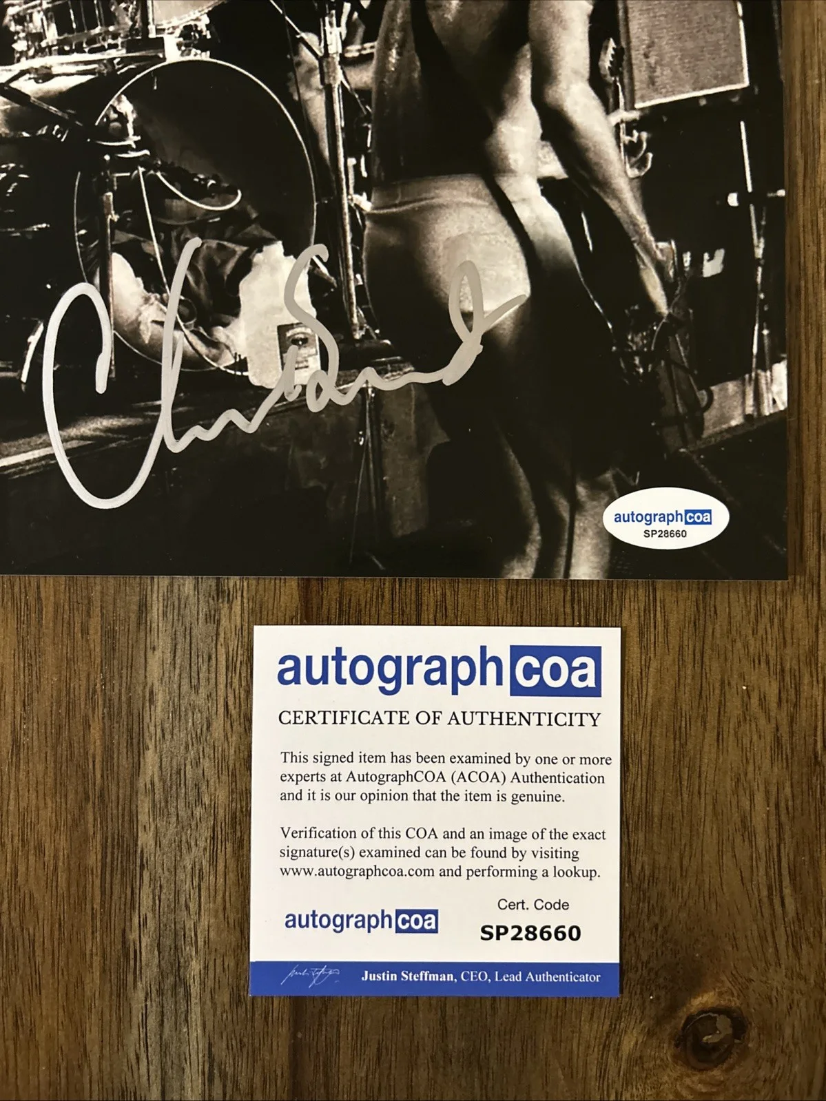 Chad Smith ‘Red Hot Chili Peppers’ Band Drummer Signed 8x10 Photo ACOA RHCP, изображение 2