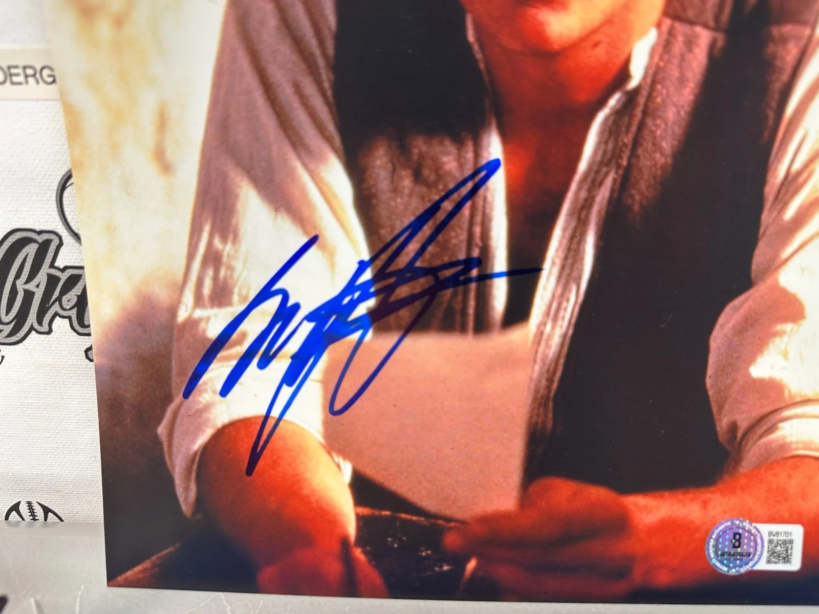 BOONDOCK SAINTS INDIANA JONES SUICIDE KINGS CONNOR MACMANUS — SEAN PATRICK FLANERY SIGNED AUTOGRAPHED 8X10 PHOTOGRAPH-BECKETT BAS COA, image 2