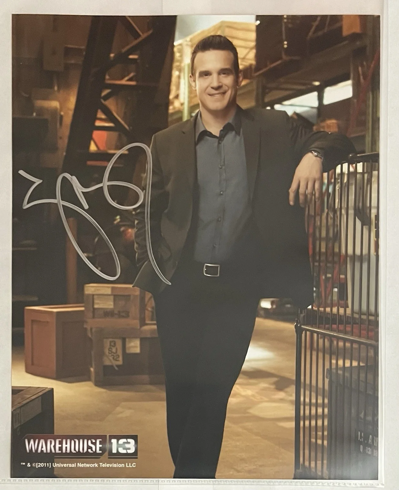 Eddie McClintock — Eddie McClintock Signed as Pete Lattimer on Warehouse 13 8x10 Photo CE COA, изображение 5