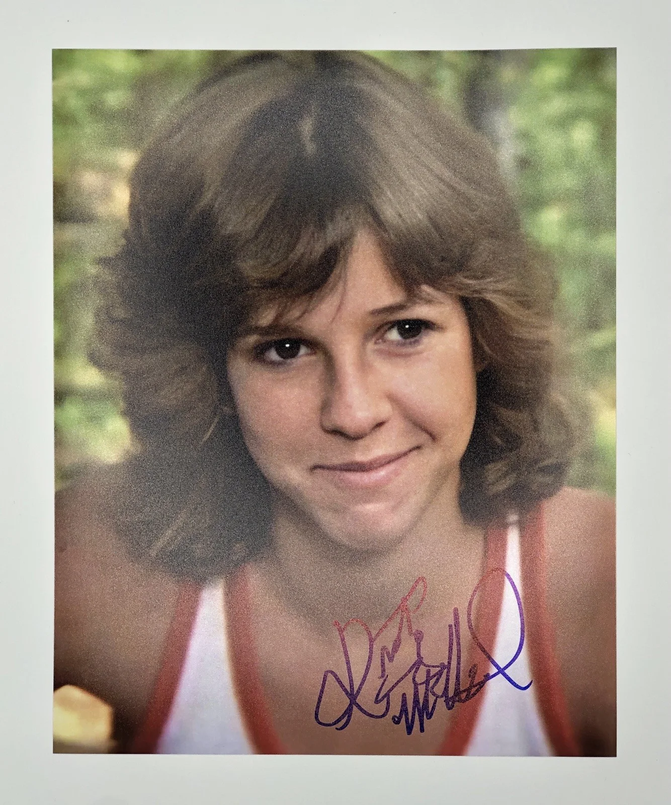 Kristy McNichol — Kristy McNichol Signed 8x10 Photo Autographed - Little Darlings Family - w/ COA