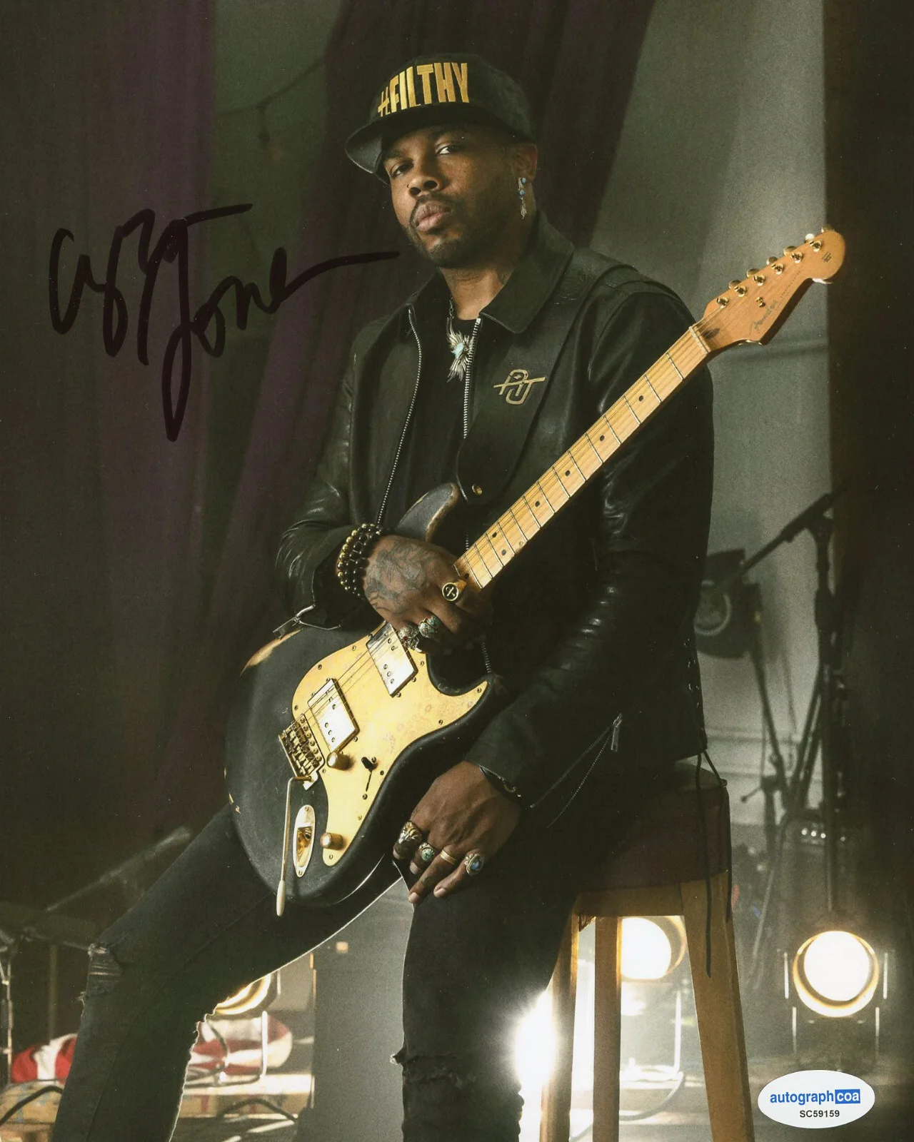 Ayron Jones Guitarist Signed Autographed CHRONICLES OF THE KID 8x10 Photo ACOA B, изображение 2