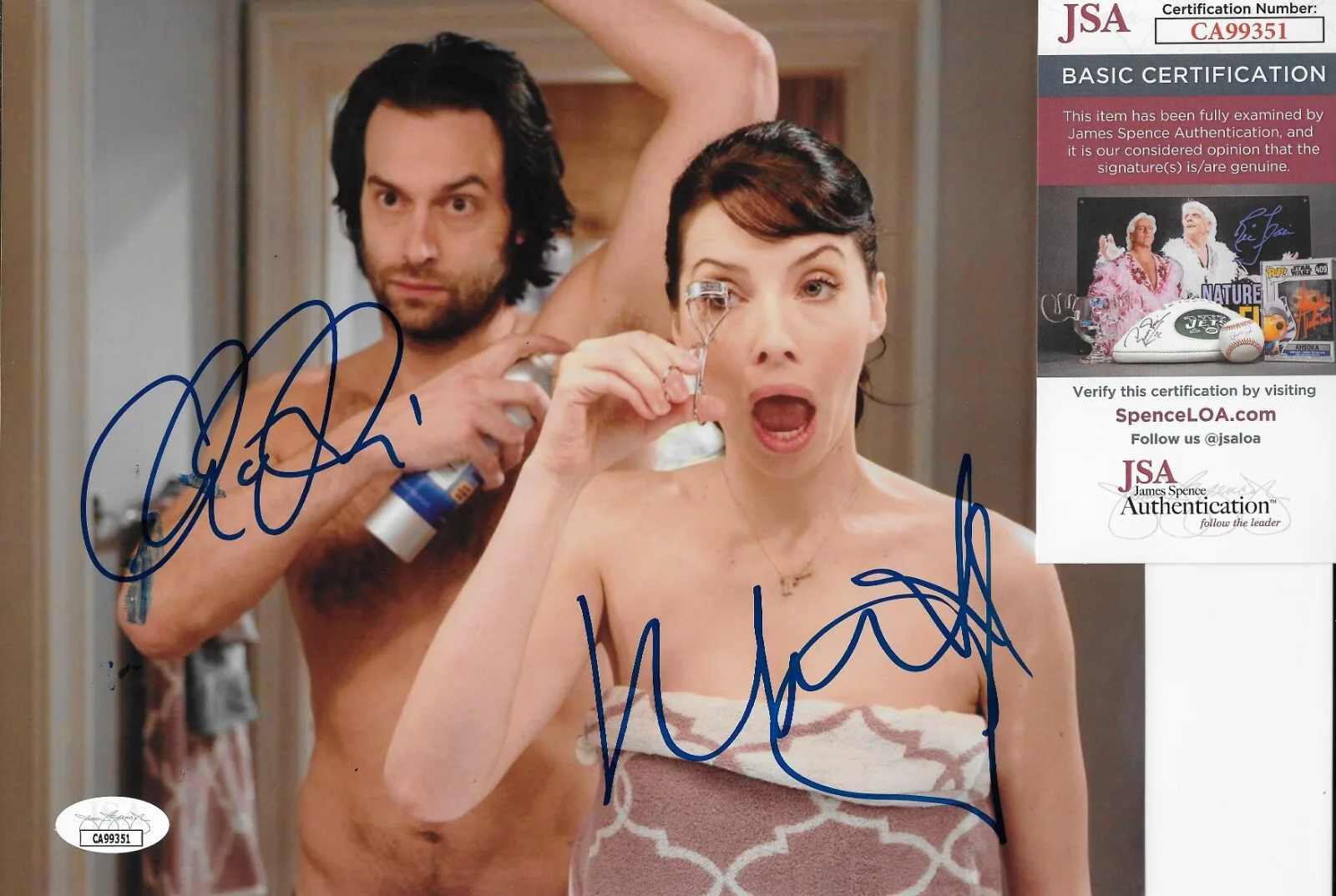 Chris D'Elia — Signed Chris D'Elia Whitney Cummings Undateable 8x10 Photo #1 JSA Authentication