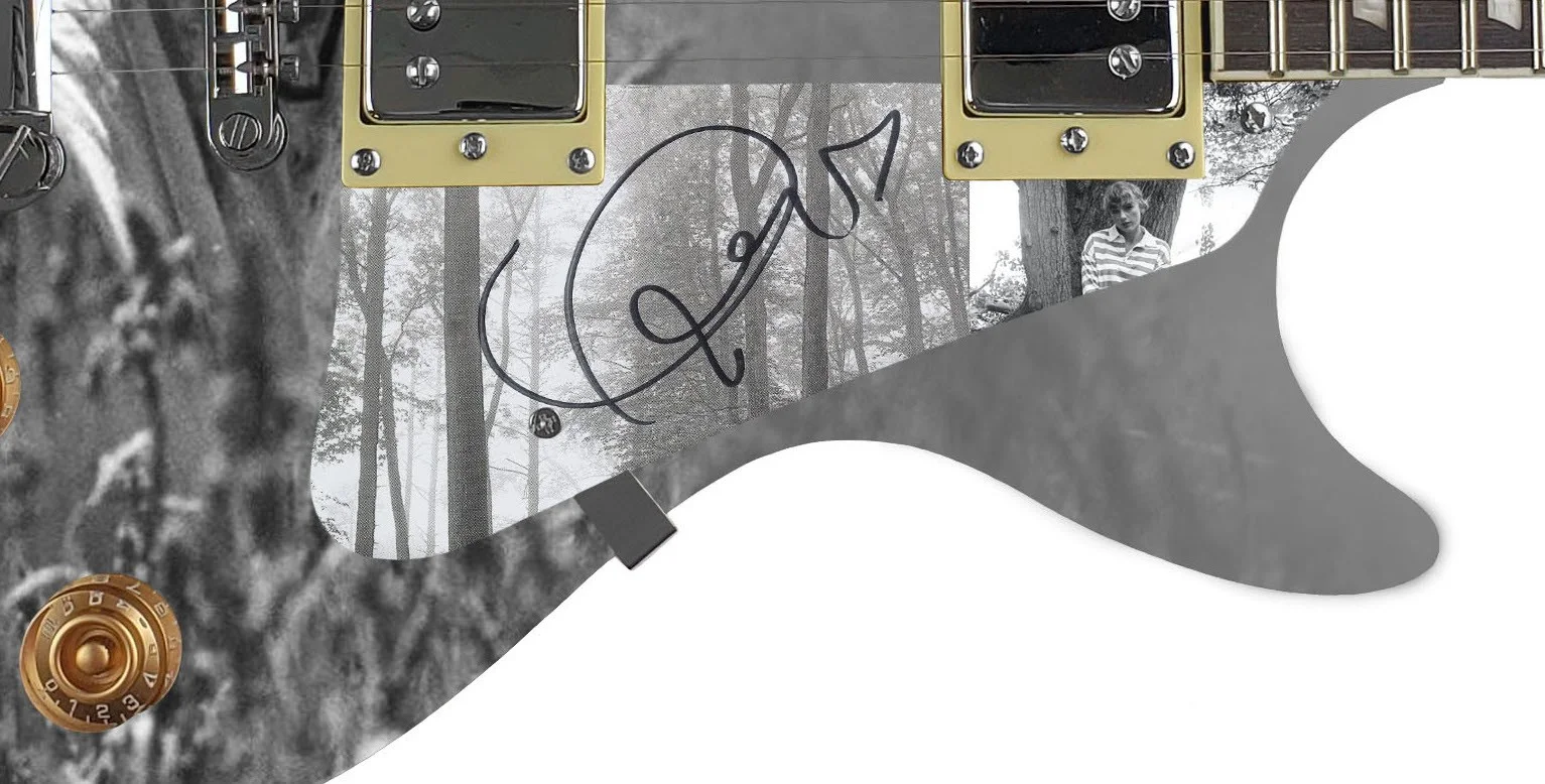 Taylor Swift — Taylor Swift Autographed Signed Electric LP Photo Folklore Guitar ACOA, image 2