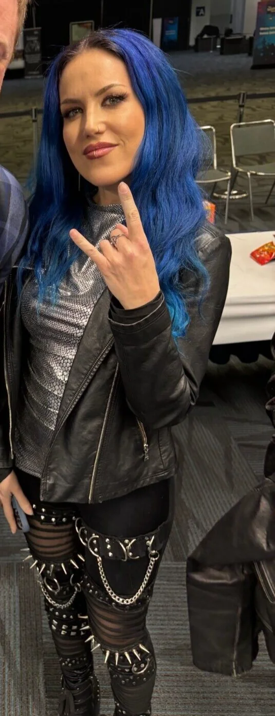 GFA Arch Enemy Singer * ALISSA WHITE-GLUZ * Signed 8x10 Photo PROOF A12 COA, image 2
