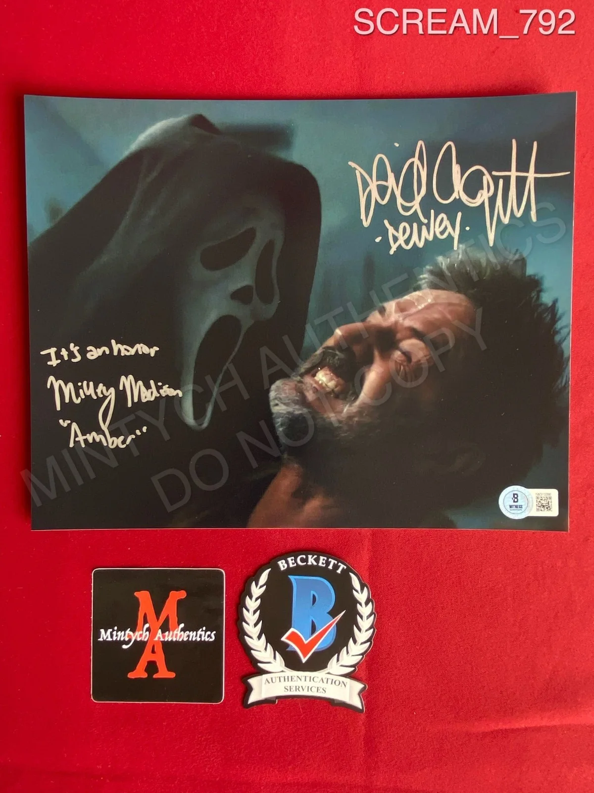 Mikey Madison & David Arquette — Mikey Madison and David Arquette Scream dual signed 8x10 photo Ghostface Beckett