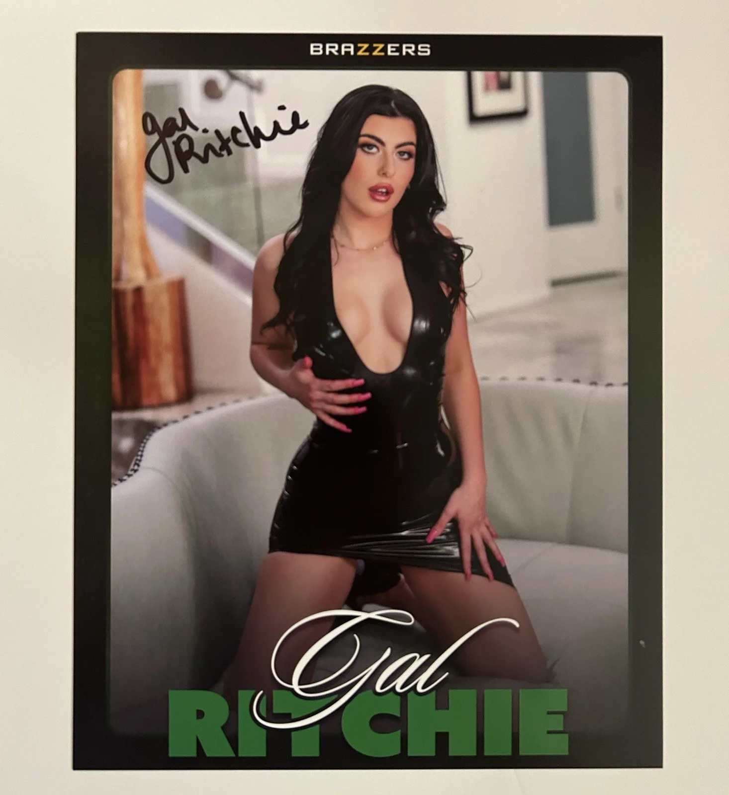 Gal Ritchie Adult Star 2026 Signed 8x10 Brazzers Promo Photo Autograph AVN, изображение 2
