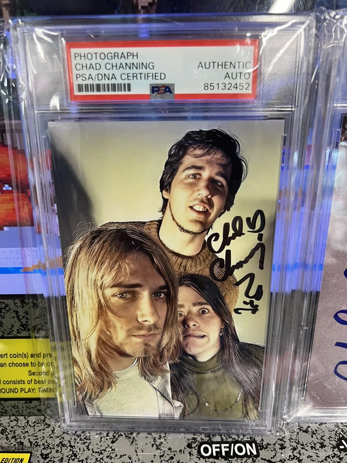 Lot of 2: Chad Channing Signed Nirvana Photos Kurt Cobain Krist Novoselic PSA, image 2