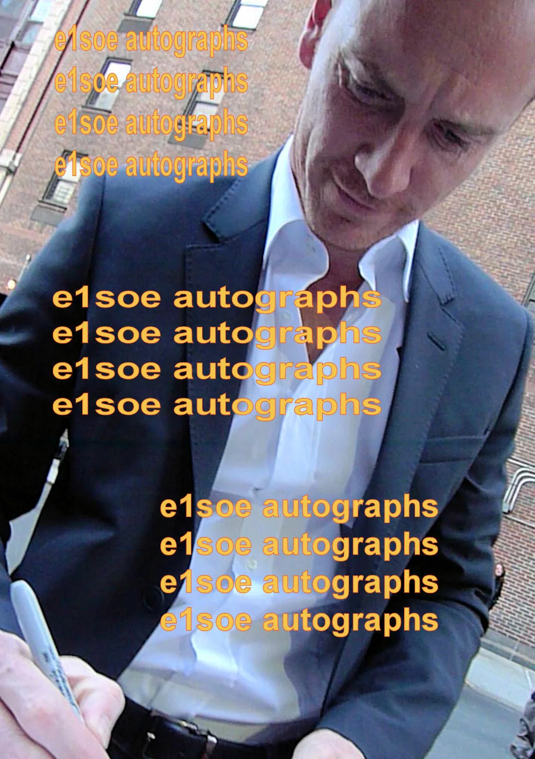 Michael Fassbender — Michael Fassbender signed 8x10 Photo in person Proof. X-Men Magneto, изображение 5