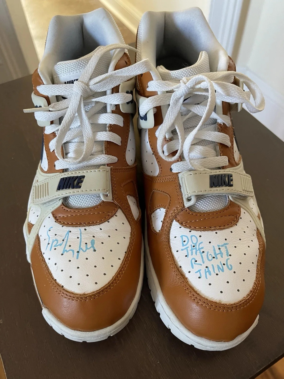 Spike Lee Autographed Nike Air Trainer SC Mookie Do The Right Thing Inscription, image 2