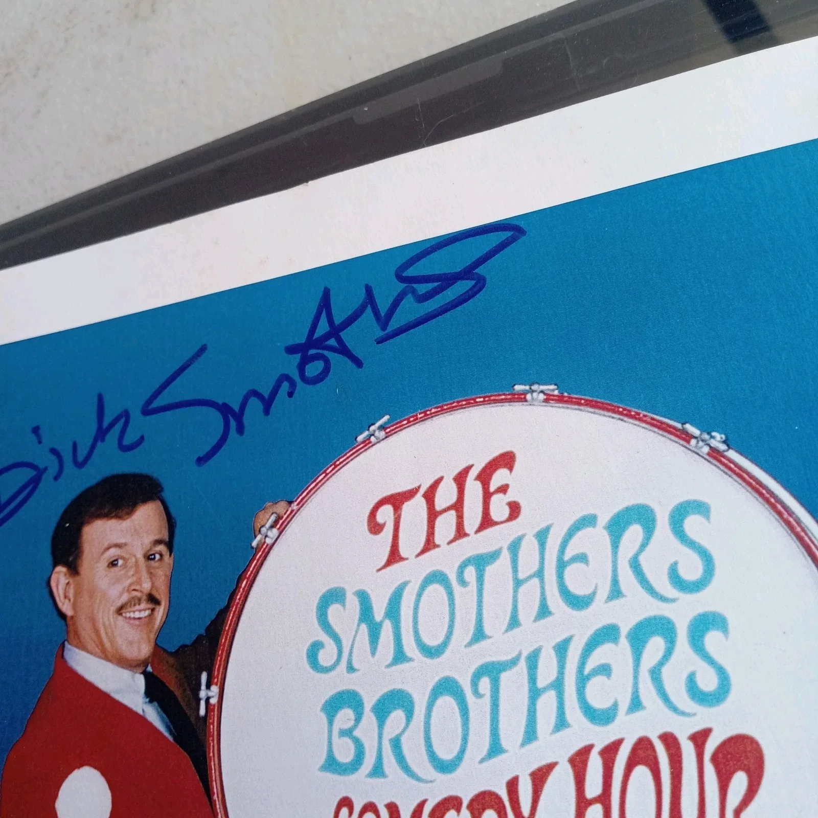 Color Signed 8 X 10 The Smothers Brothers Autograph, image 3
