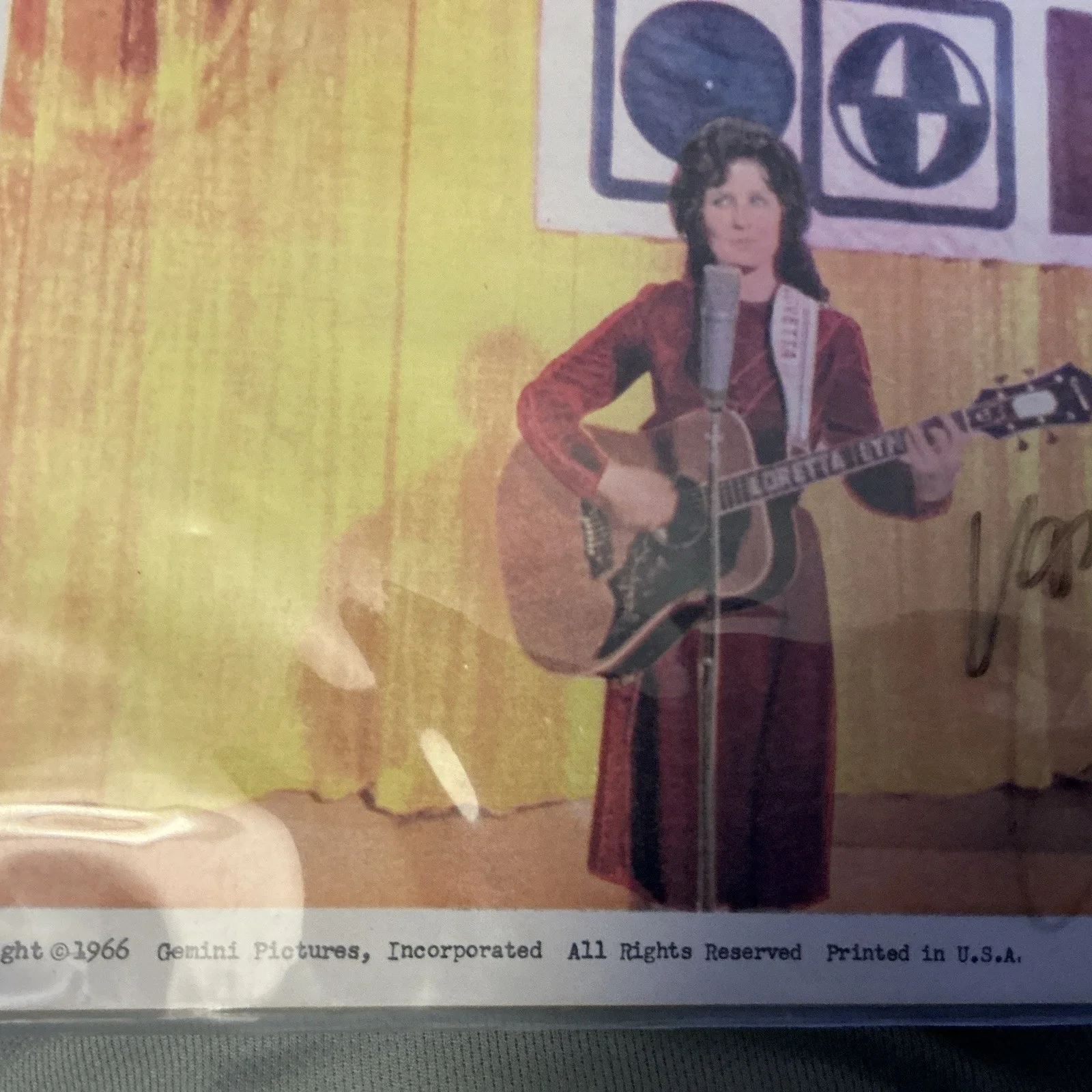 Vintage Music City Usa Country Music AUTOGRAPHED Loretta Lynn From 1966 LAMINATE, изображение 2