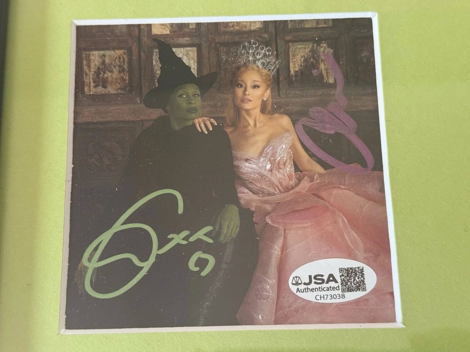 Wicked Signed CD Ariana Grande Cynthia Erivo JSA COA, изображение 2
