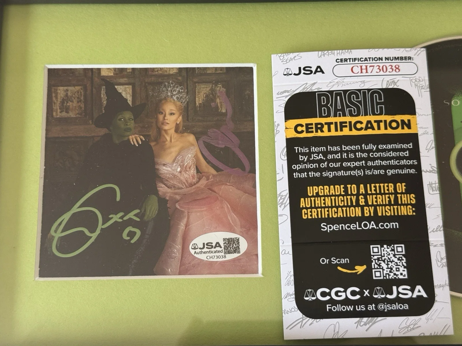 Wicked Signed CD Ariana Grande Cynthia Erivo JSA COA, изображение 3
