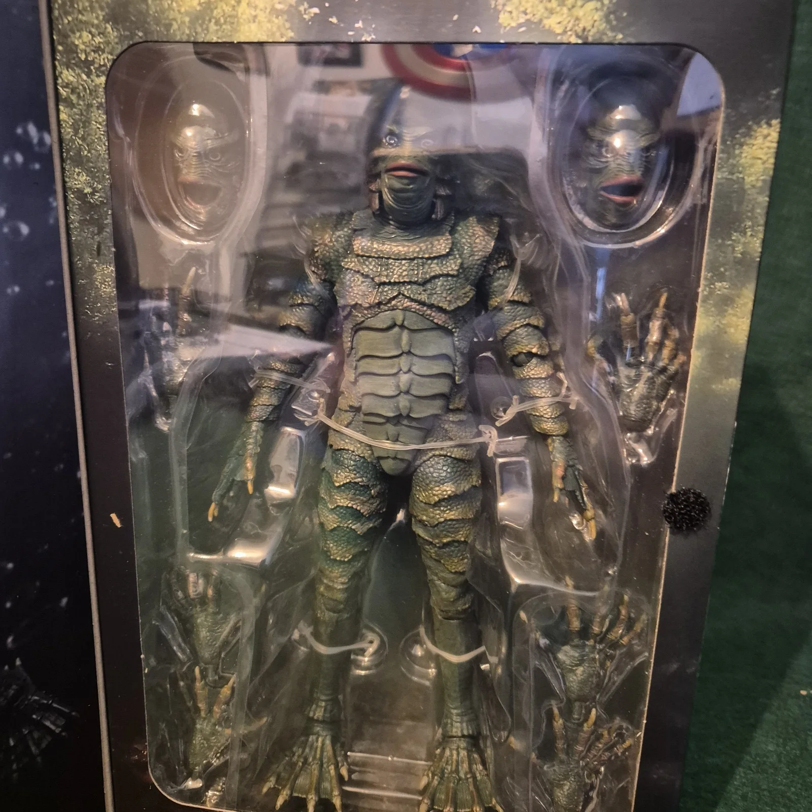 NECA Ultimate Creature from the Black Lagoon Figure Sealed Universal Monsters, image 2