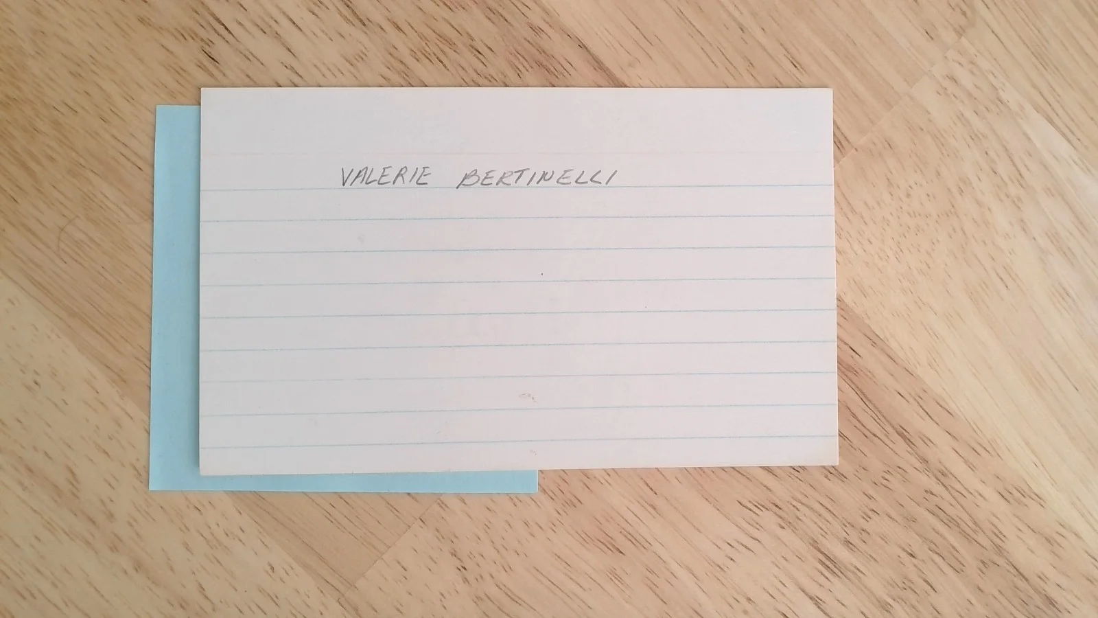 Valerie Bertinellli — VALERIE BERTINELLI (ONE DAY AT A TIME~HOT ON CLEVELAND) AUTOGRAPH INDEX CARD, image 2