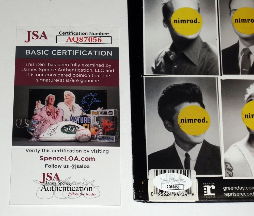 BILLY JOE ARMSTRONG, MIKE DIRNT - GREEN DAY — Billy Joe Armstrong & Mike Dirnt signed GREEN DAY "NIMROD" Album Cover JSA COA, image 3