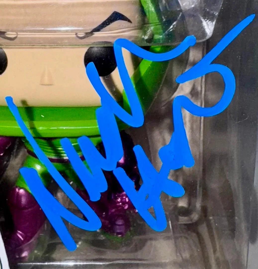 Nicholas Hoult Signed Funko Pop #219 "Lex Luthor" (DC Superheroes) - Beckett COA, изображение 3