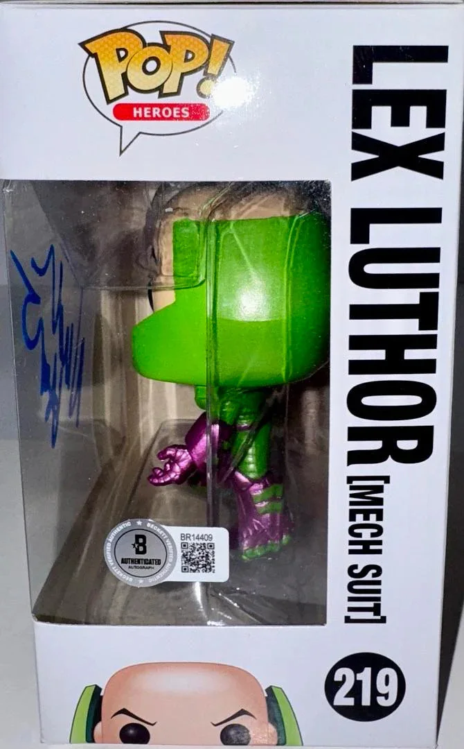 Nicholas Hoult Signed Funko Pop #219 "Lex Luthor" (DC Superheroes) - Beckett COA, изображение 4