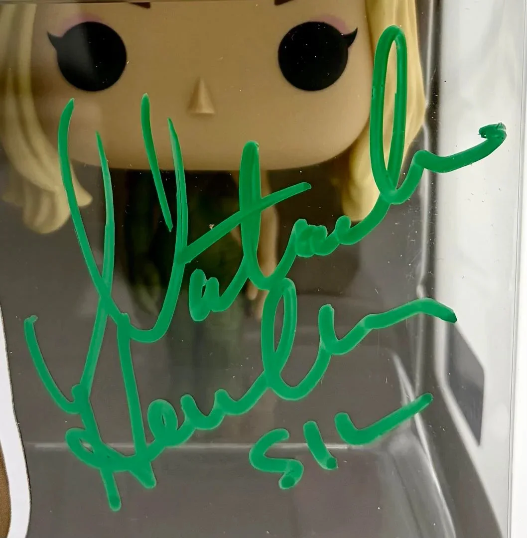 Natasha Henstridge signed "Sil" Funko #1906 (Species) - Zobie, изображение 2