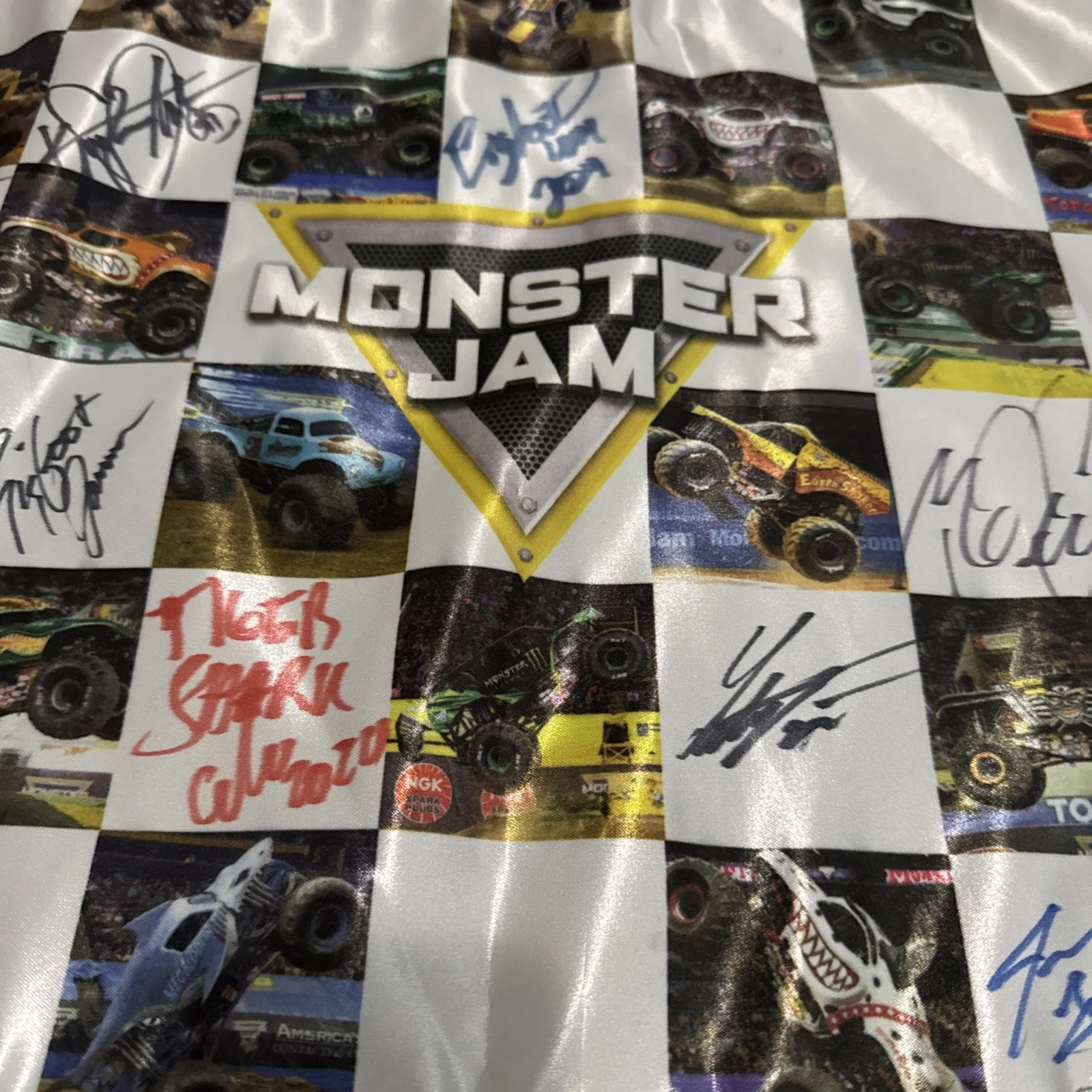 Megalodon / Grave Digger / MORE — Autographed 2019 Monster Jam Flag | 21”x15” | Signed By 11 Various Drivers, image 4