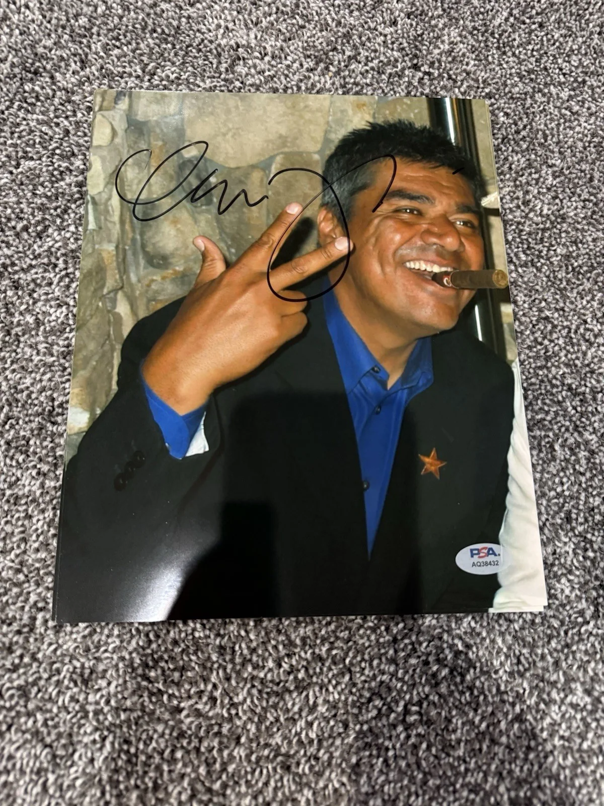 GEORGE LOPEZ Actor Comedian HBO SIGNED Autographed 8x10 Photo PSA COA A, image 2