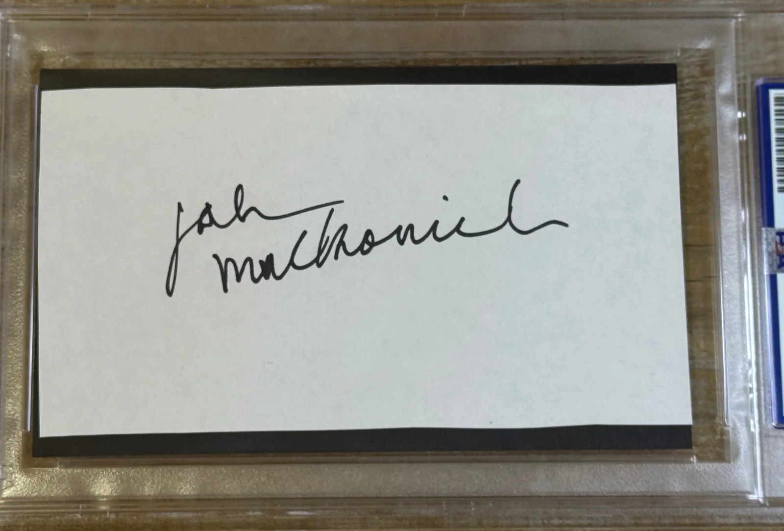 John Malkovich — John Malkovich Signed Autograph 3x5 Cut Signature Encapsulated PSA/DNA, изображение 2
