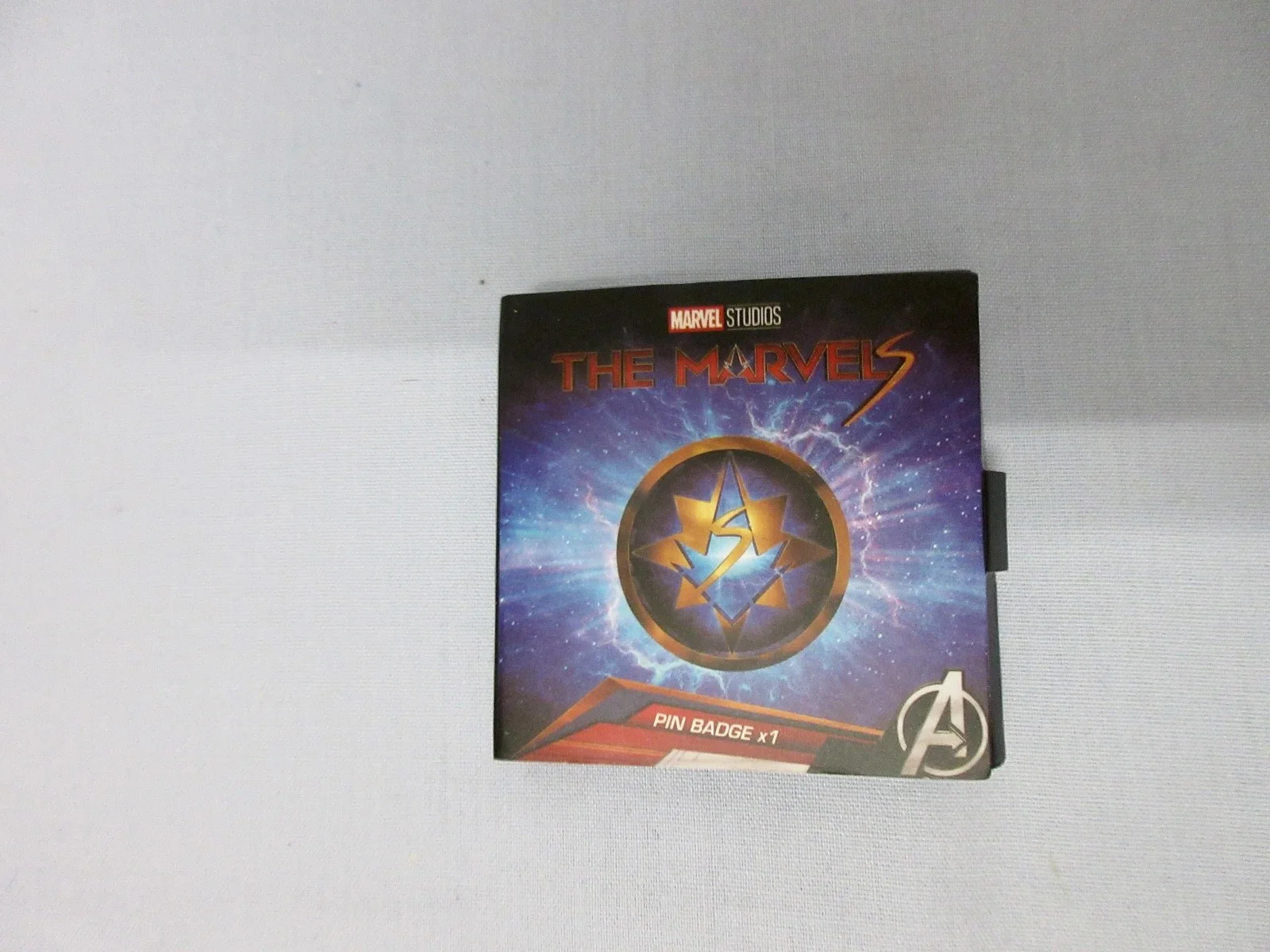 Marvel Studios The Marvels Rare Press Kit Premium Metal Pin Badge, image 3
