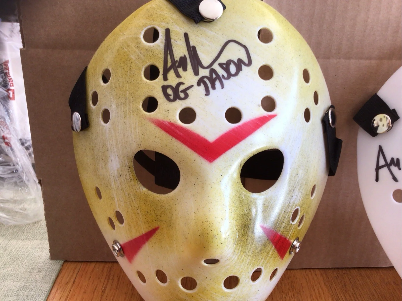 Ari Lehman — Ari Lehman Signed Jason Voorhees Mask Friday The 13th Lot Of 2, изображение 2