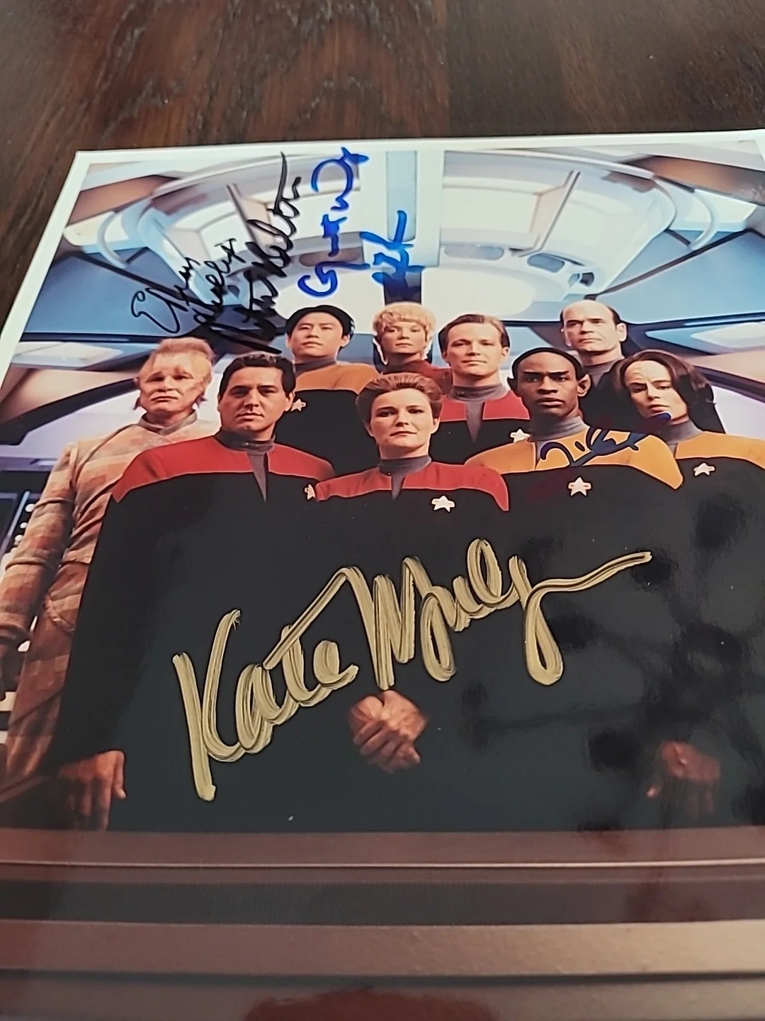 Star Trek Voyager Semi Cast Signed 8x10 Mulgrew Beltran Lein Russ Phillips +, image 3