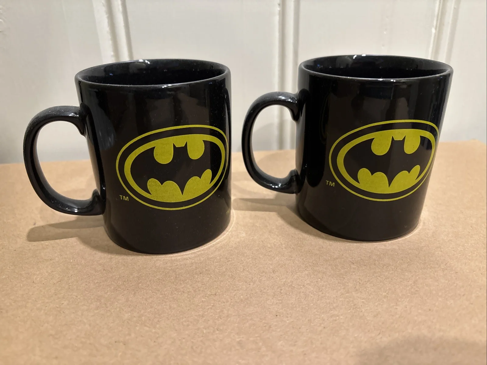 Pair Of Batman Movie Mugs By Colorall England 1990 DC comics, изображение 2