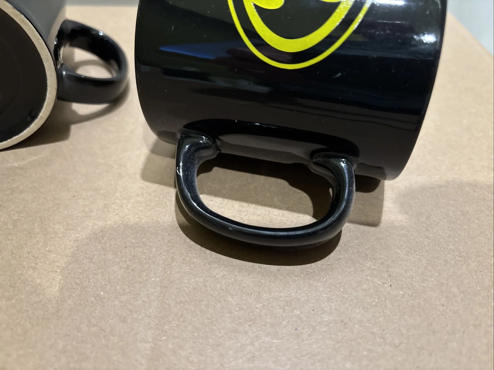 Pair Of Batman Movie Mugs By Colorall England 1990 DC comics, изображение 4