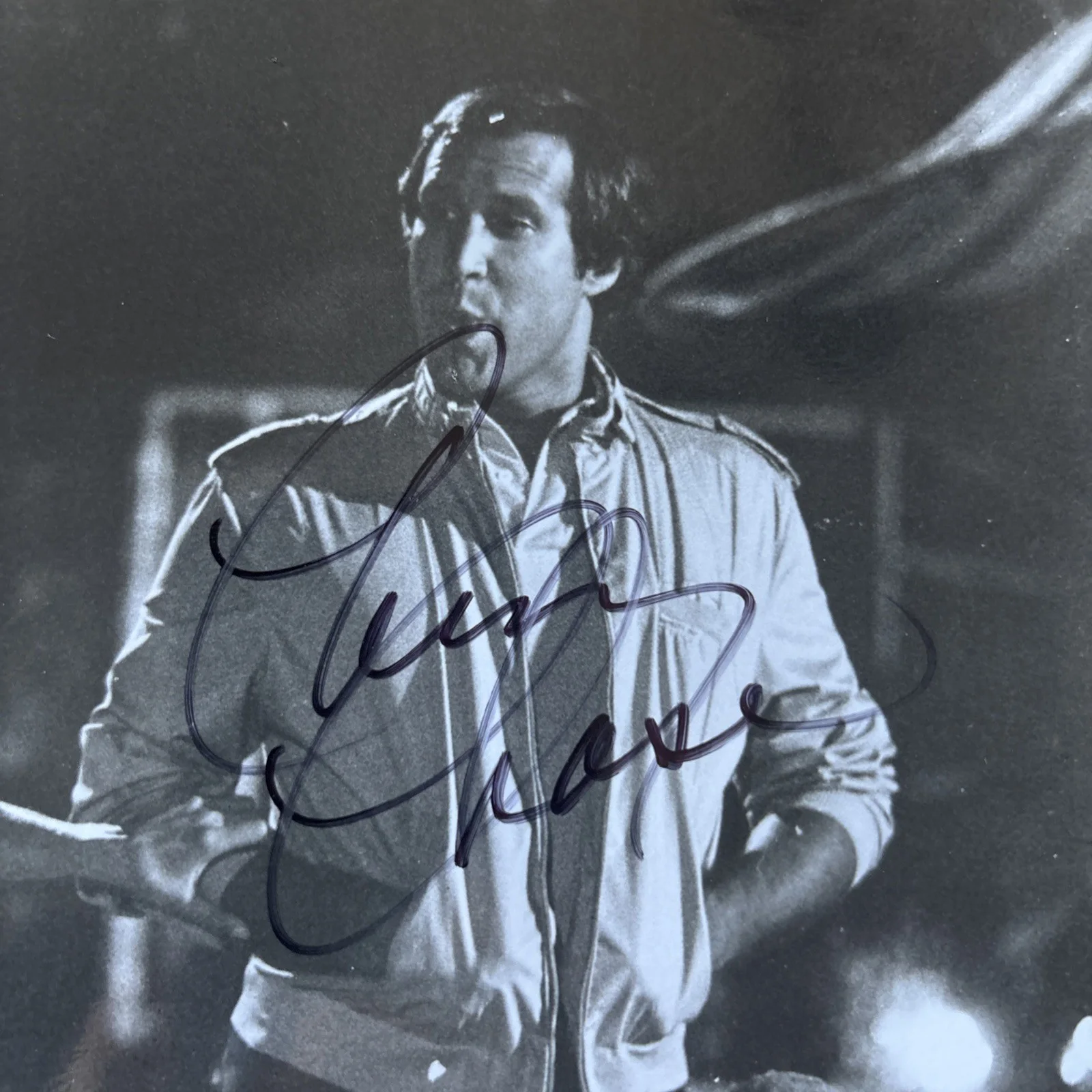 Chevy Chase — Christie Brinkley Chevy Chase Signed 8x10 Photo Vacation Autograph, image 3