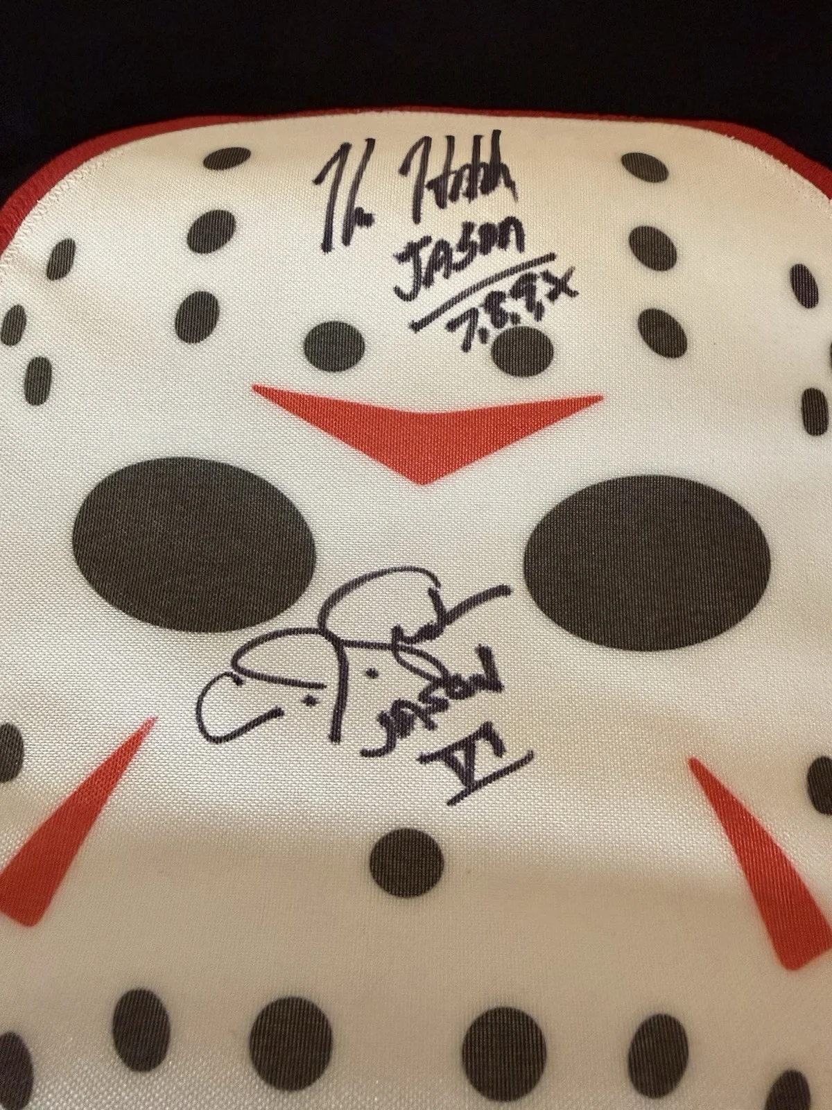 KANE HODDER, CJ GRAHAM, ARI LEHMAN SIGNED FRIDAY THE 13TH HOCKEY JERSEY *no COA*, изображение 3