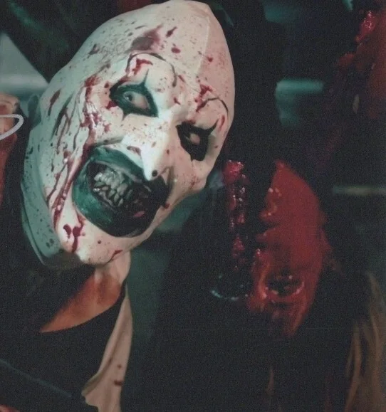 David howard Thornton — "TERRIFIER" DAVID HOWARD THORNTON - The Classic Selfie Scene Signed 8x10 W/COA, image 3
