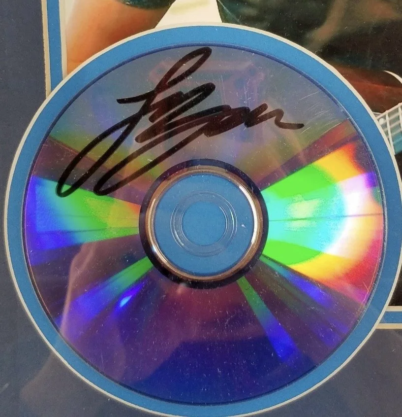Luke Bryan — Luke Bryan Autographed Signed Framed Photo CD + COA (LB Truly Loves His Art!), изображение 2