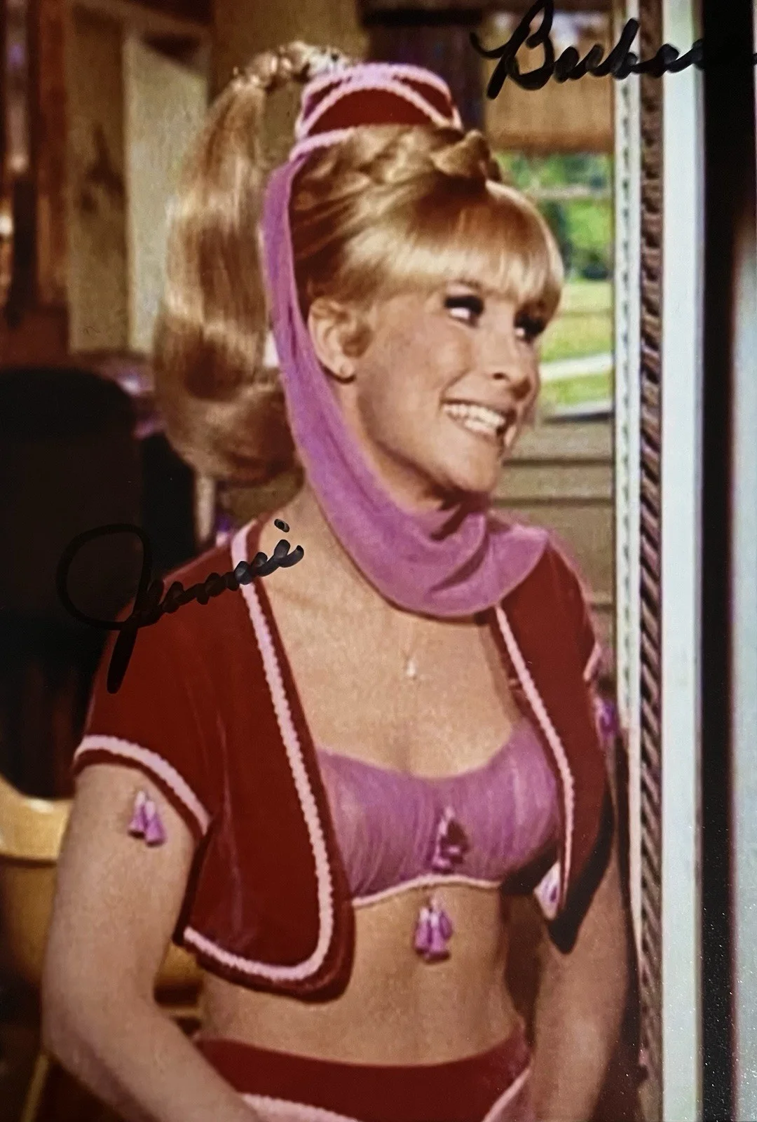 Barbara Eden — Barbara Eden Signed Twice "Jeannie " 8x10 Photo AUTO JSA COA With Evil Sister, image 2