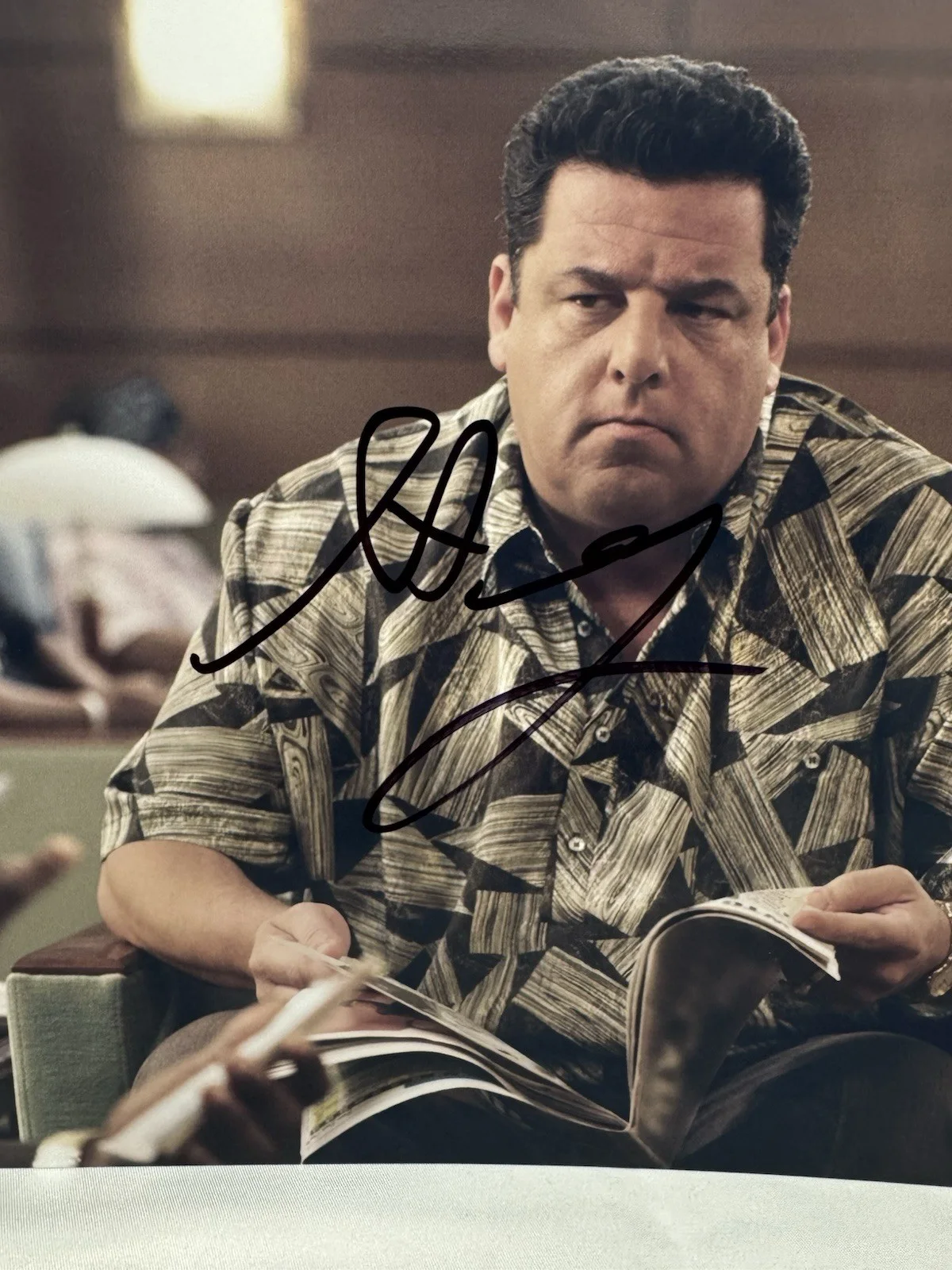 Steve Schirripa — Steve Schirripa Autograph Signed 8.5x11 Photo The Sopranos Bobby Bacala, изображение 2