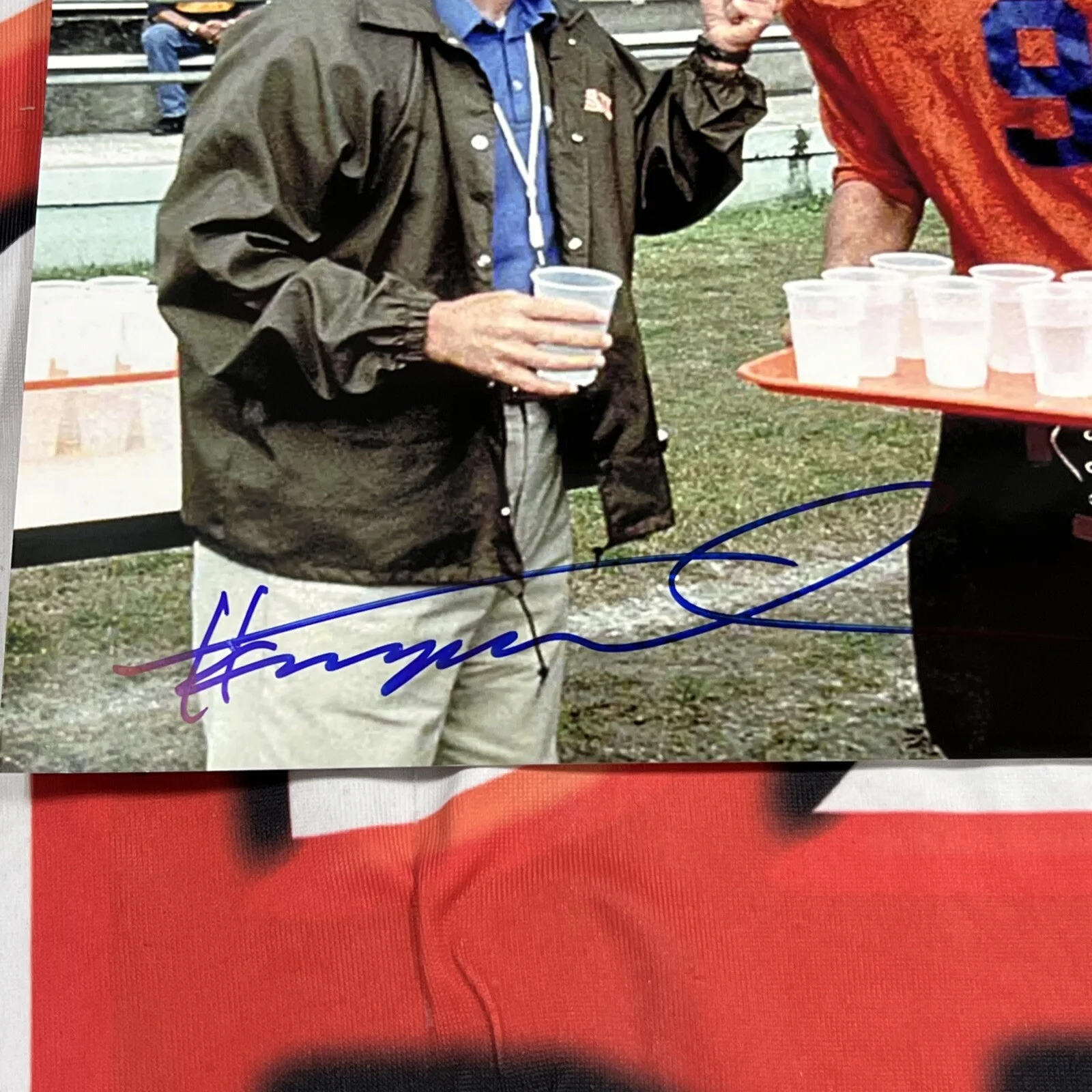 Henry Winkler — Henry Winkler Autographed The Waterboy With Bobby 8x10 Photo Signed Beckett BAS, изображение 2