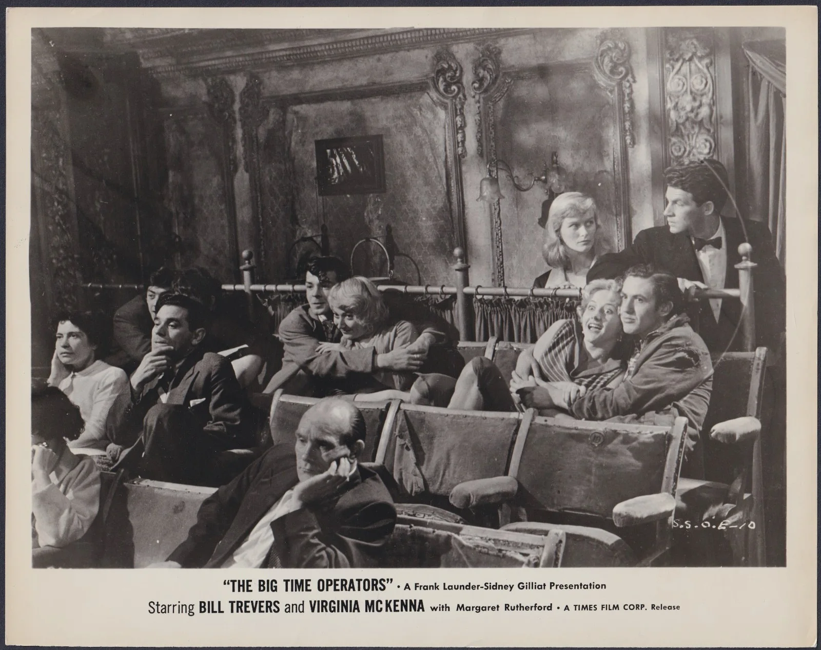 Smallest Show on Earth 8x ORIGINAL UK FOH Lobby Cards Margaret Rutherford 1957, изображение 3