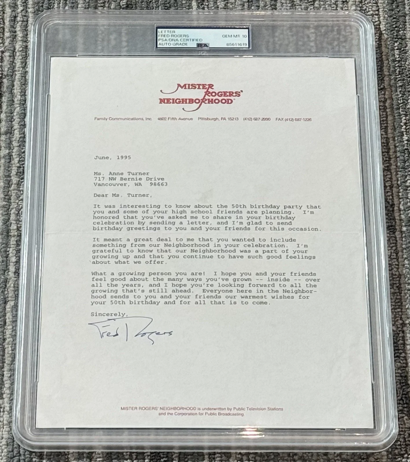 Fred Rogers — Fred Rogers Mister Rogers Signed Autograph 1995 Typed Letter PSA/DNA 10 Auto Gem