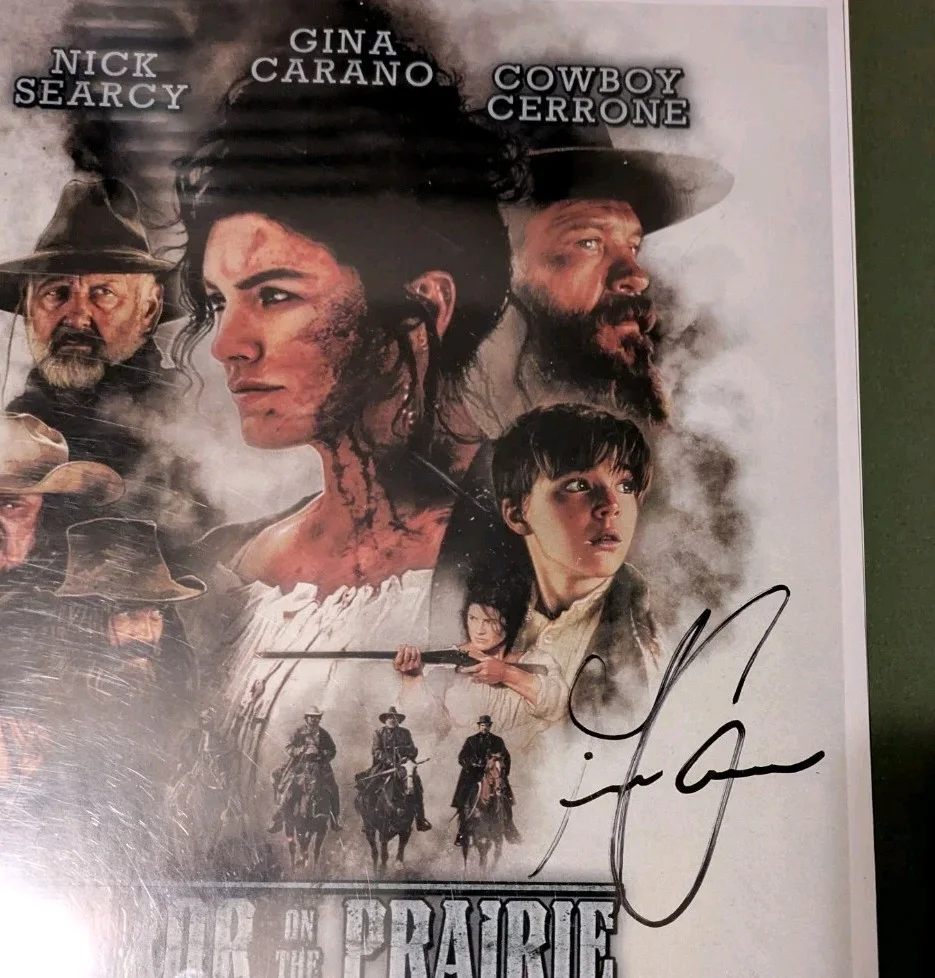 Gina Carano — Gina Carano signed autograph Mini Movie Poster Terror On The Prairie 11"X8.5", изображение 2