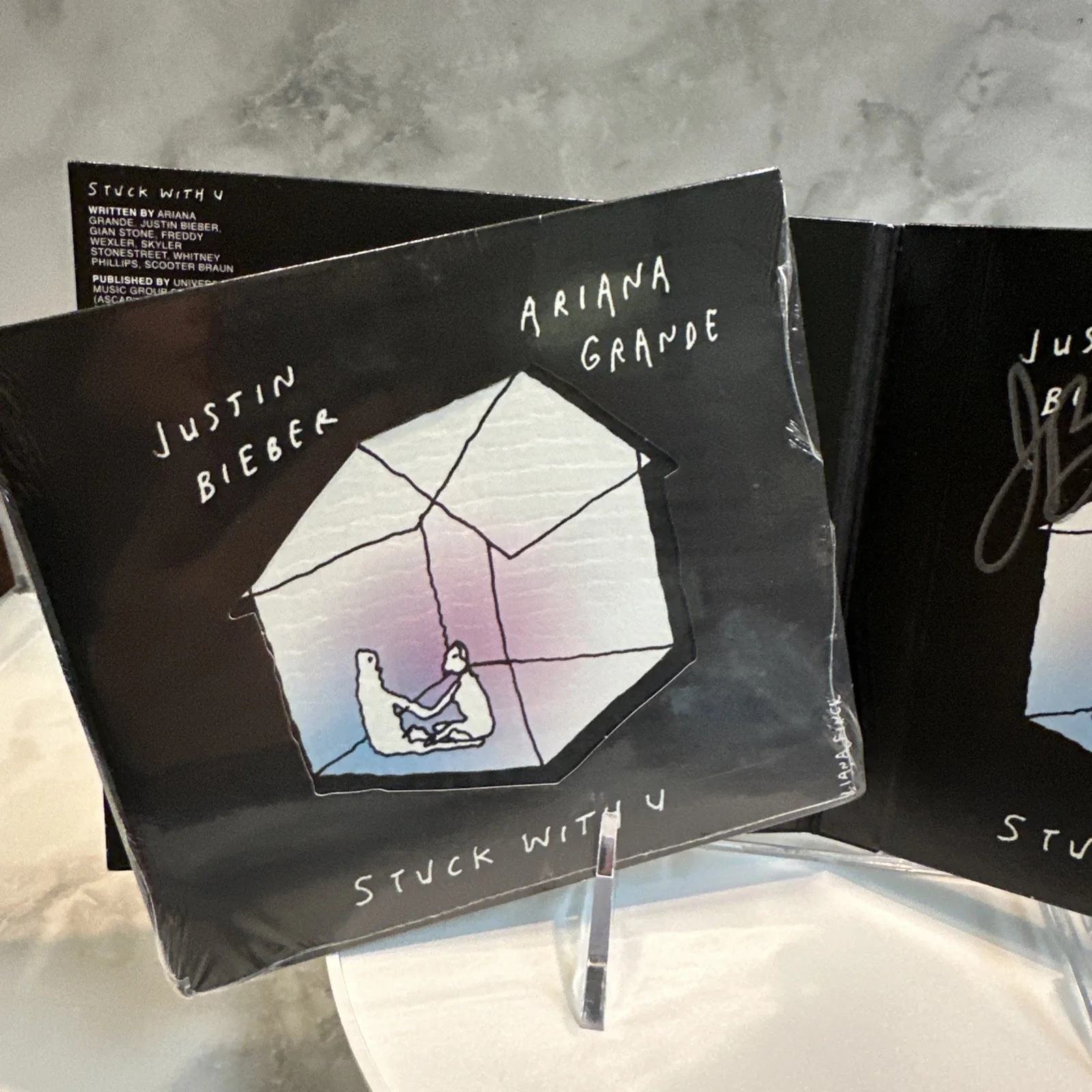 NEW Signed JUSTIN BIEBER & ARIANA GRANDE "Stuck With U" CD Single BLACK COVER, image 3