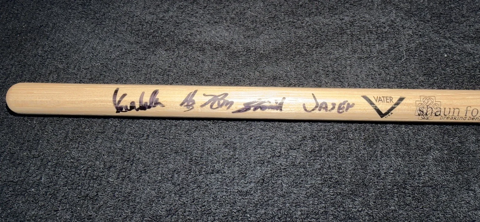 Breaking Benjamin Vater “Shaun Foist” Full Band Autographed/Signed Drumstick, image 2