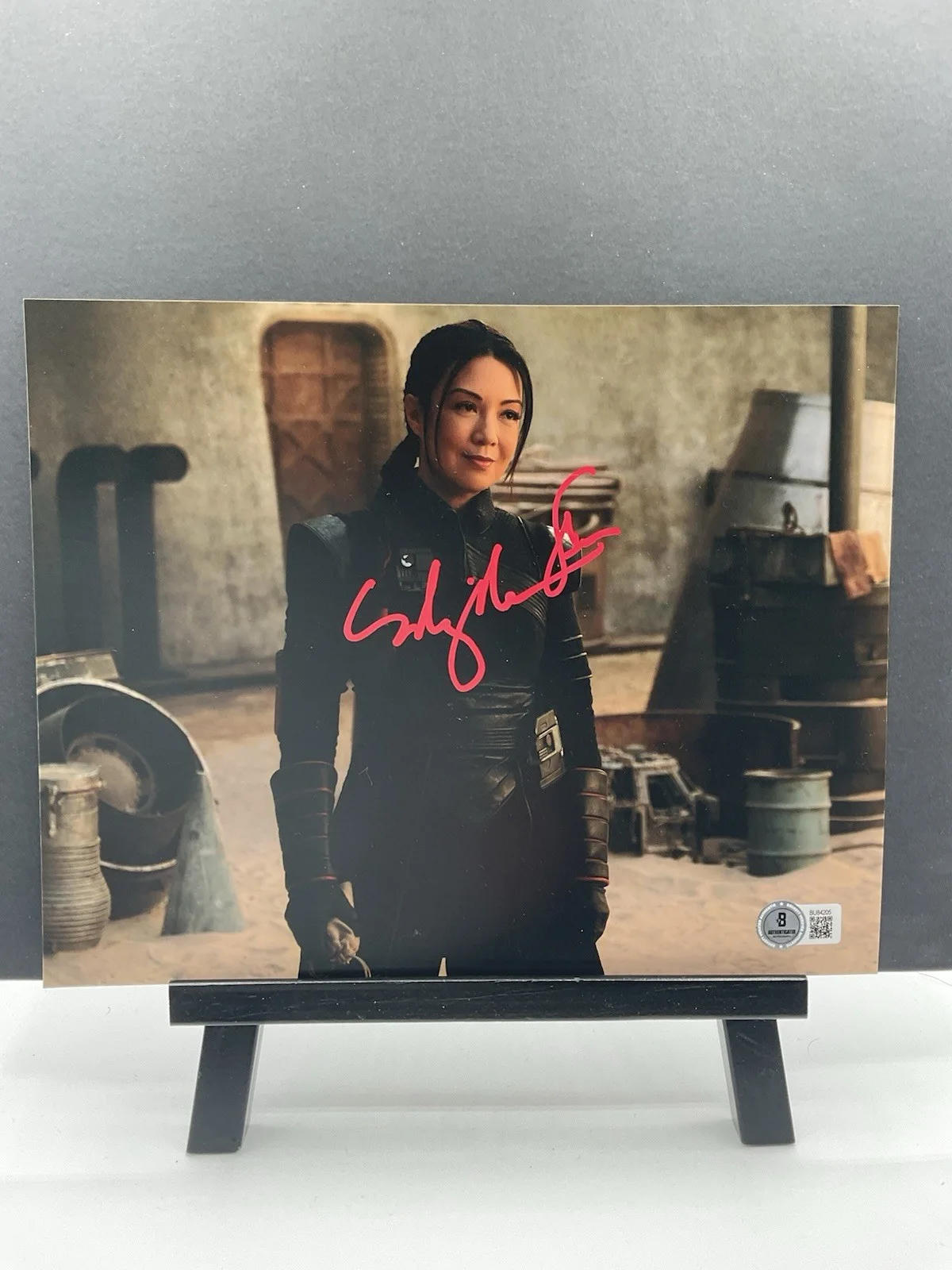 Ming-Na Wen — Ming-Na Wen signed 8x10 Mandalorian signed photo Star Wars signed 8x10 BAS