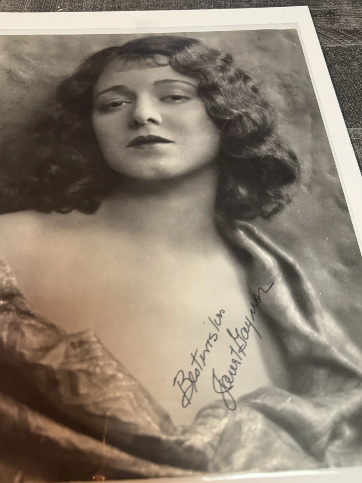 Janet Gaynor — Janet Gaynor Beautiful Signed Vintage Photograph Autographed COA 11x14 photo, изображение 4