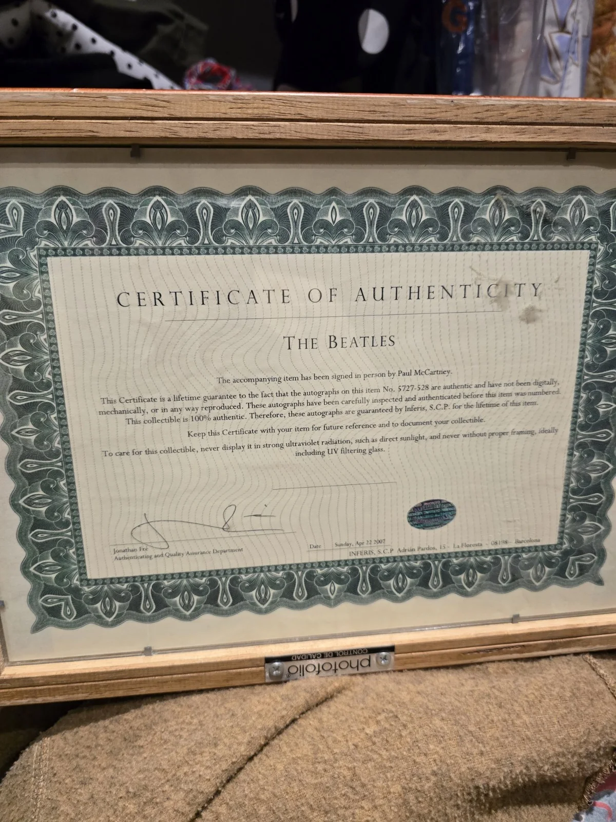 Paul McCartney Autographed Photo with Certificate of Authenticity, image 2