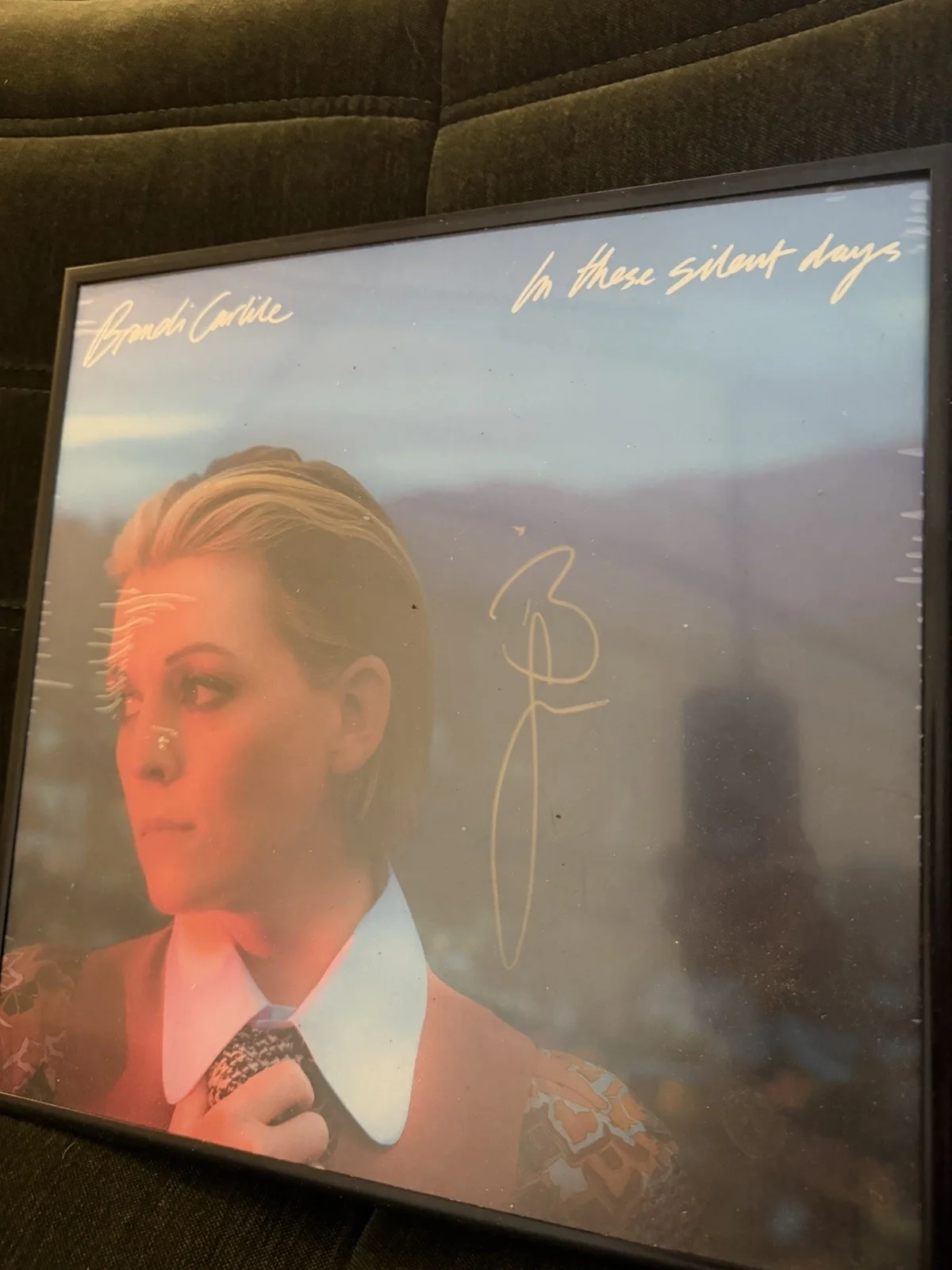 Brandi Carlile In These Silent Days Autographed Original Vinyl Record cover, изображение 2