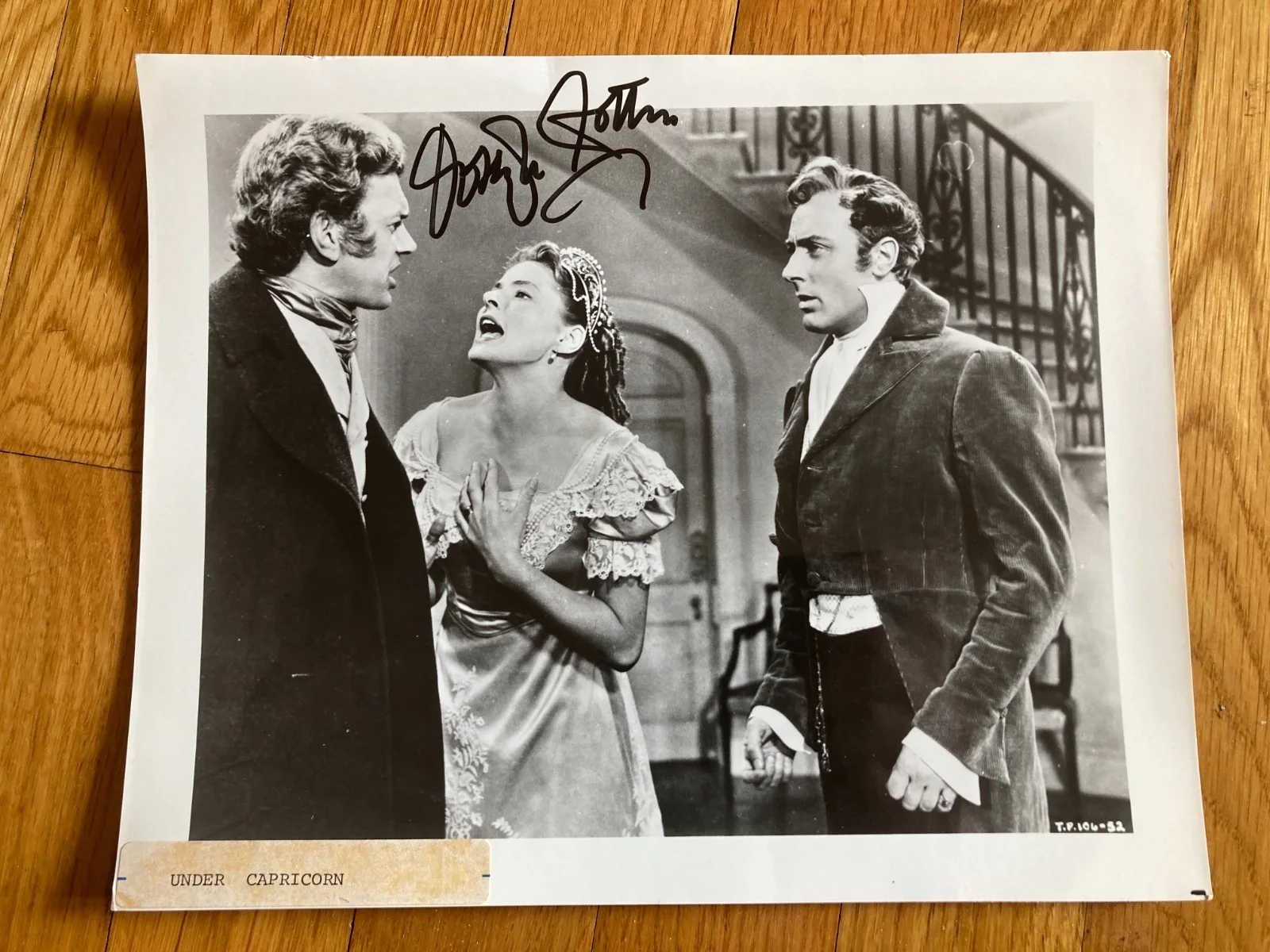Joseph Cotton — Joseph Cotton Signed Autographed 8x10 Photo Under Capricorn JG COA