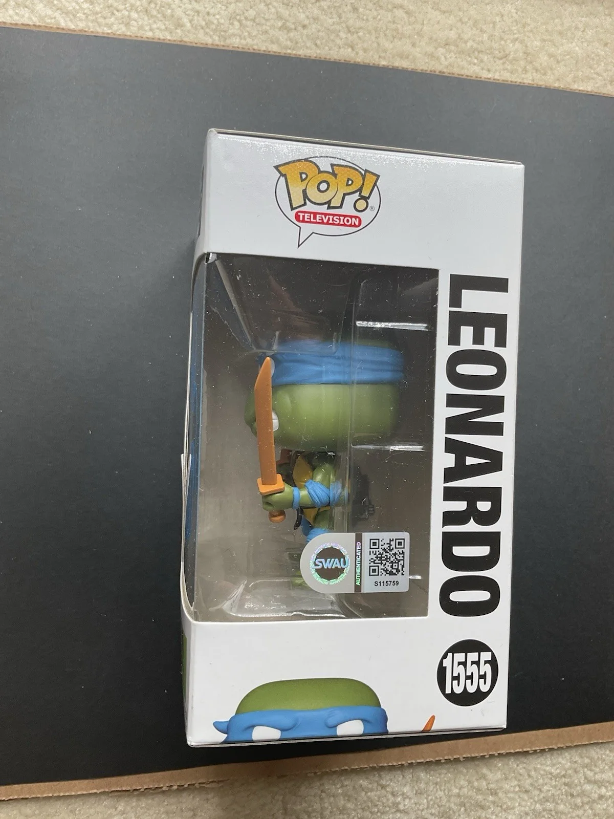 Cam Clarke — Cam Clarke signed Teenage Mutant Ninja Turtles Leonardo Funko Pop 1555 SWAU TMNT, изображение 2